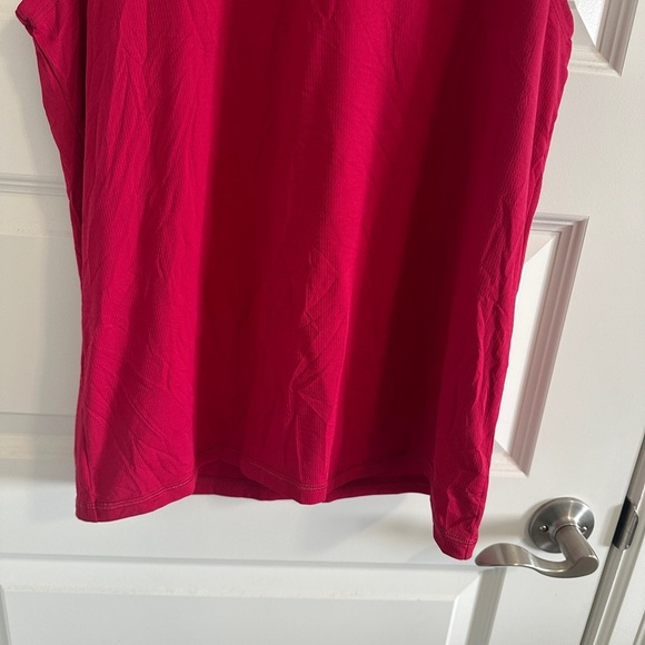 Peloton Raspberry Pink Sleeveless Workout Tank Top Size Extra Small Women’s - Picture 3 of 6
